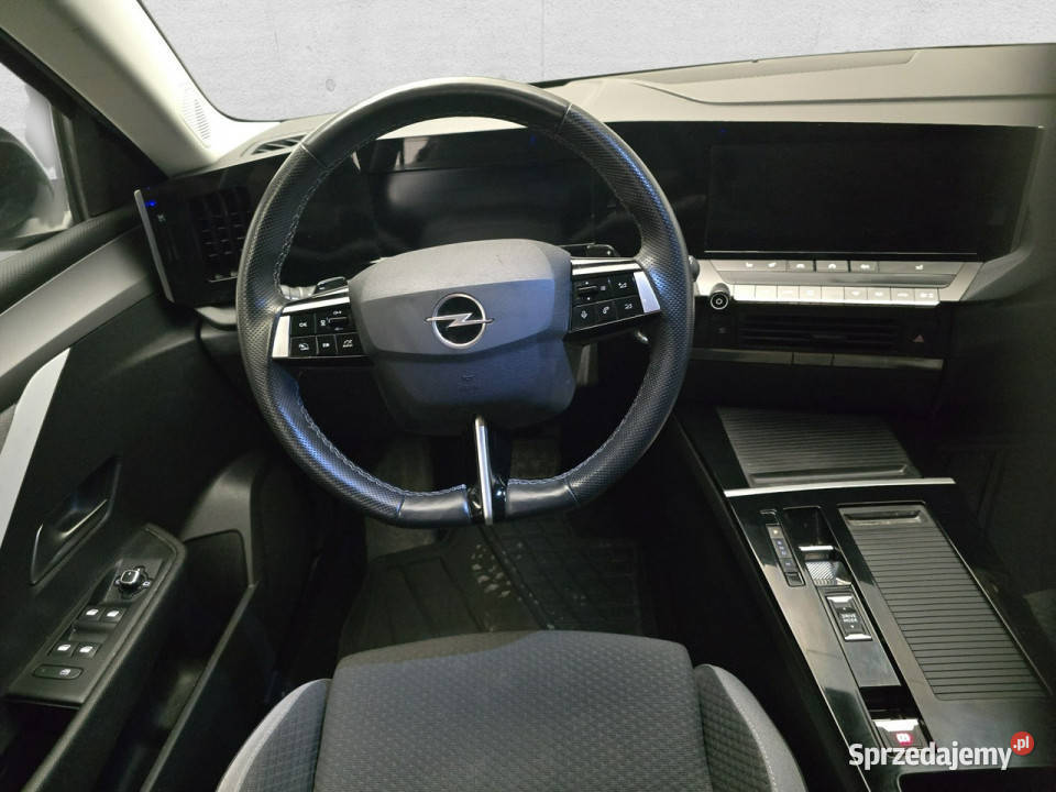 Opel Astra L 2021 Komorniki