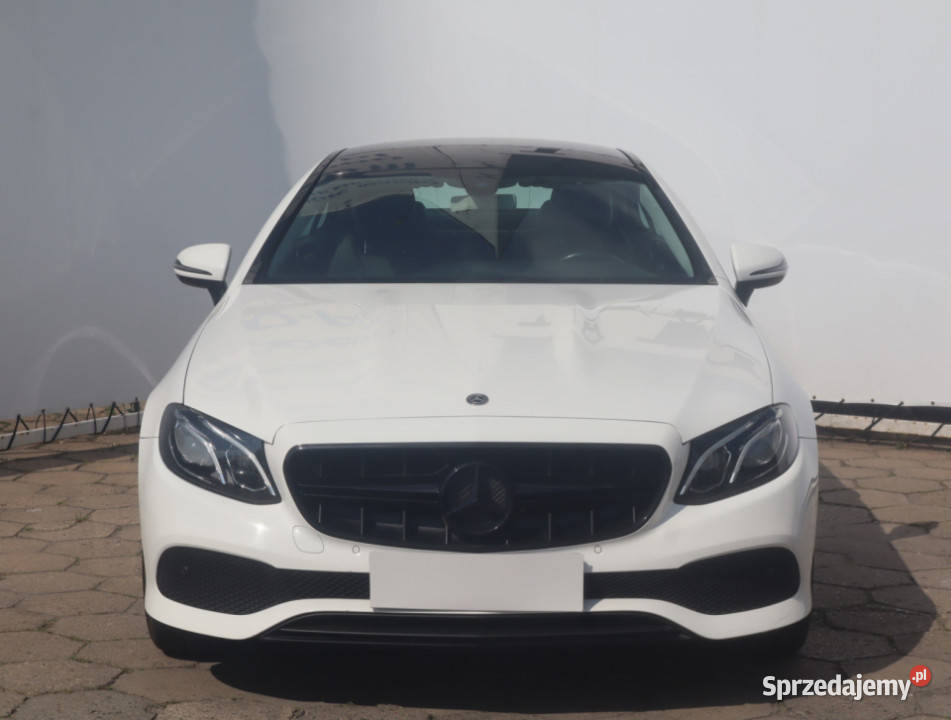 Mercedes E E 200 wielofunkcyjna kierownica Łódź