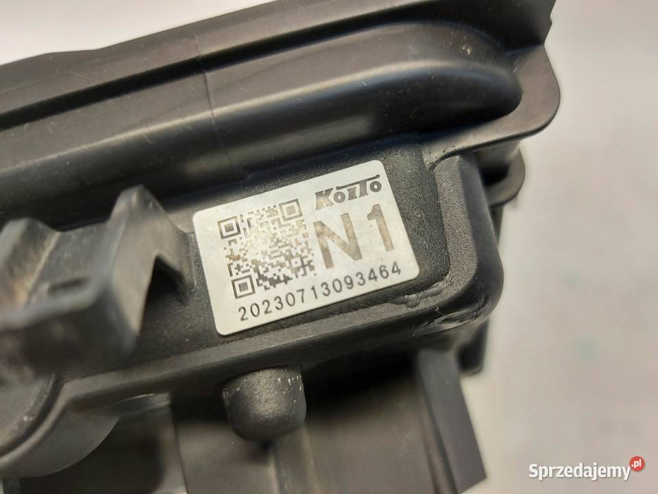 LEXUS 500H HALOGEN PRAWY PRZÓD osobowe