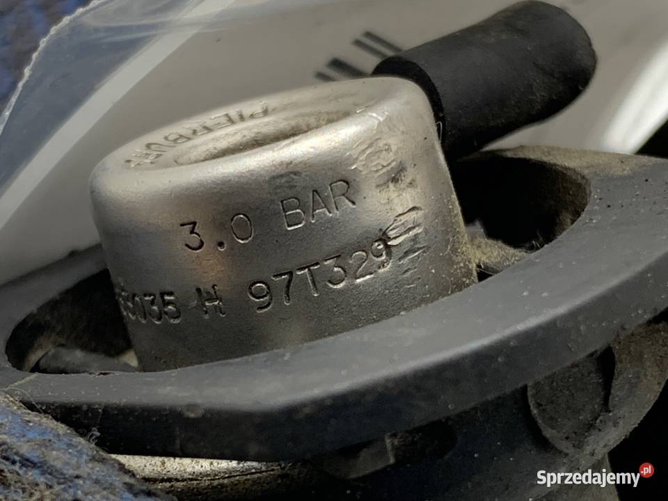 LISTWA WTRYSKOWA VW GOLF IV 037133035H 16 100 sprzedam