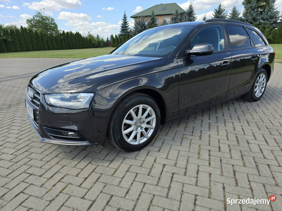 Audi A4 Avant 20TDI SkóryNaviKlimatr 2 przyciemniane szyby Kutno sprzedam
