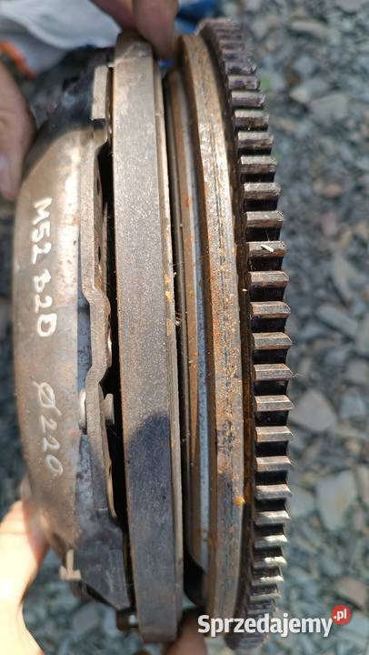 Sprzęgło dwumasowe tarcza docisk BMW E39 20 B Radłów sprzedam