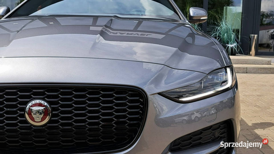 Jaguar XE 20D I4 204 AWD Auto SE 2023 EigerGrey Łódź