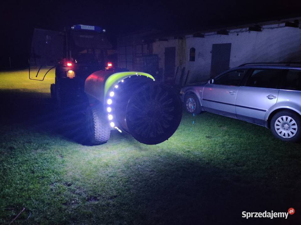 Opryskiwacz sadowniczy Munckhof 10001200 litrów Lipsko