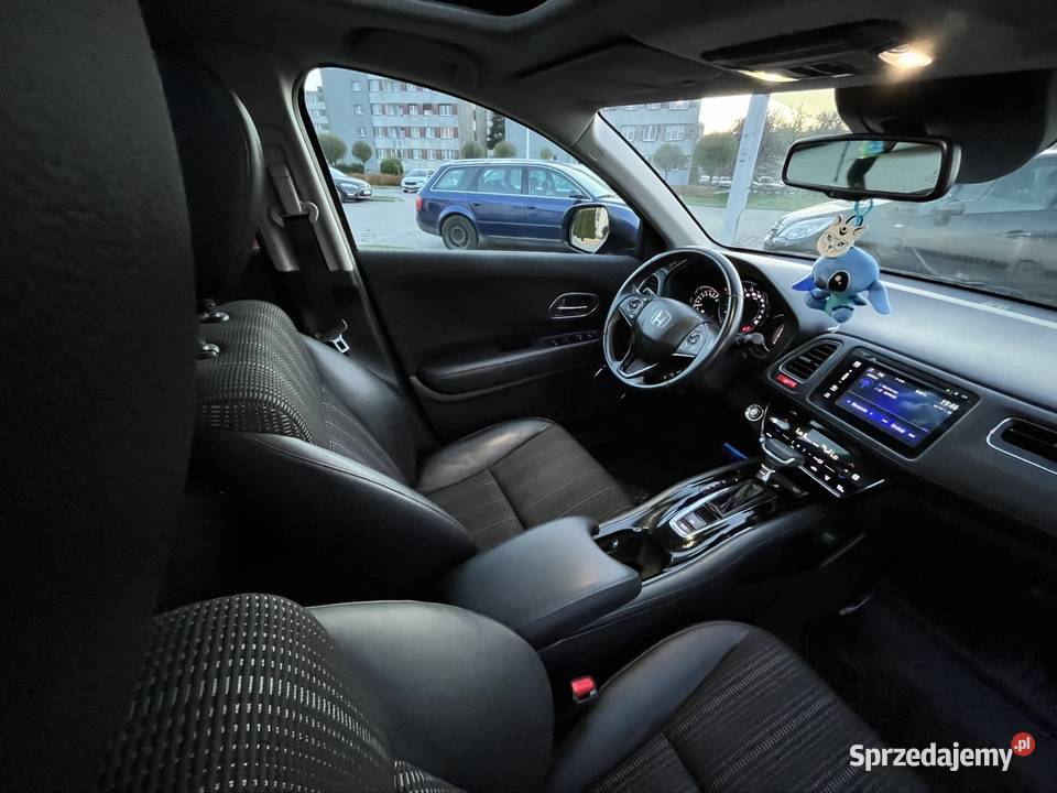 Honda HRV Polski Salon 75