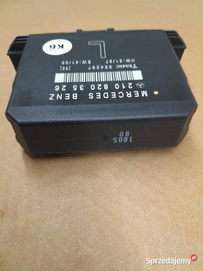 Mercedes W210 sterownik moduł dzwi 2108203526 Tomaszów Mazowiecki sprzedam