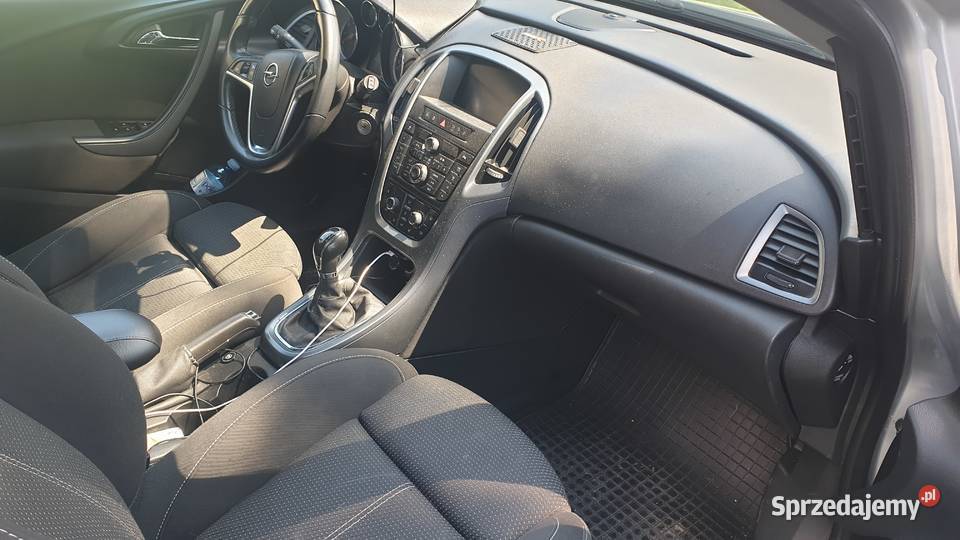 Opel Astra J 14 T 140 LPG BRC kombi Częstochowa