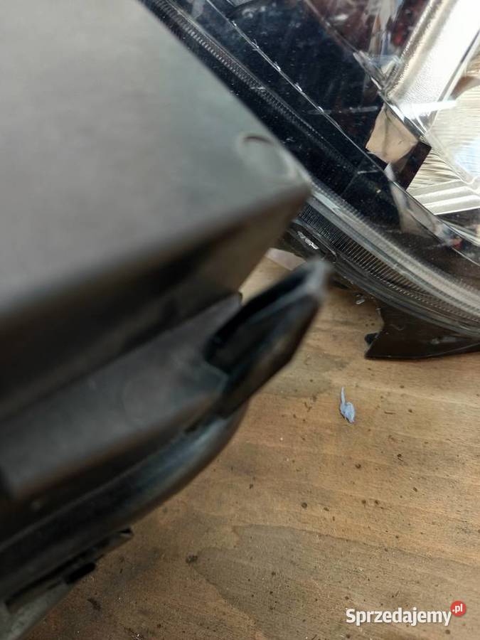Reflektor prawy Mercedes glc w253 led osobowe Części samochodowe sprzedam