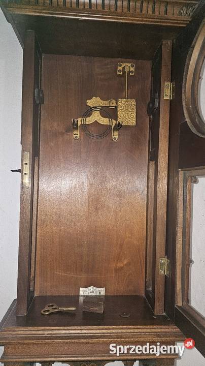 Zegar zabytkowy przywieziony ze Lwowa w 1945 śląskie Katowice