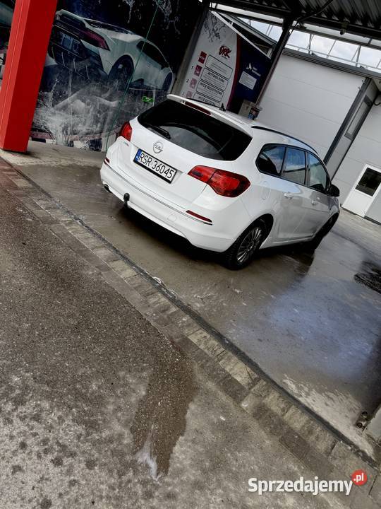 Opel Astra 14 T Active