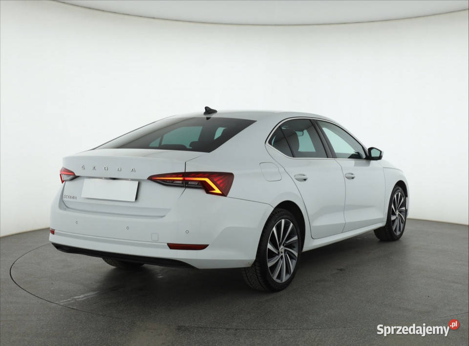 Skoda Octavia 15 TSI Piaseczno