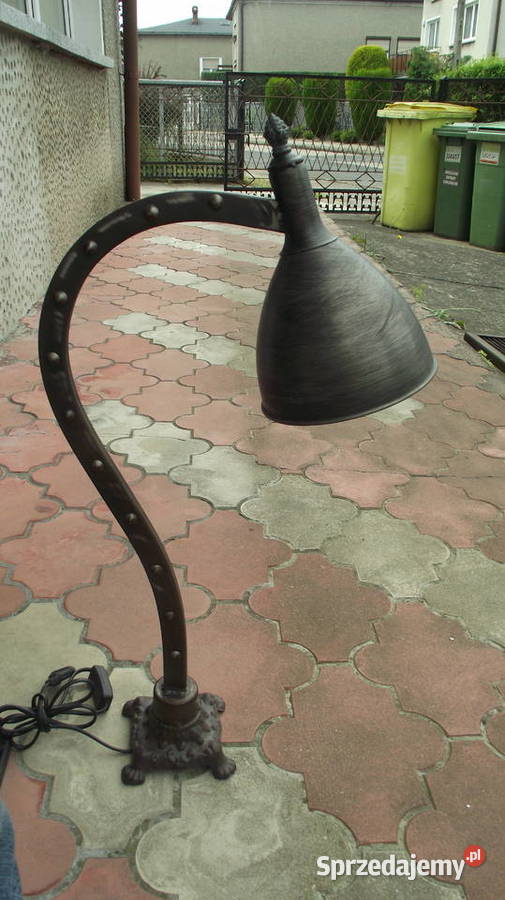Sprzedam dwie stylowe metalowe lampy stojące Wieruszów