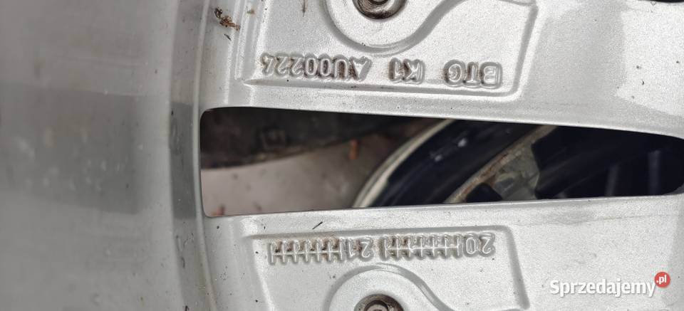 FELGA AUDI 21 ET 37 aluminiowe Droszków sprzedam