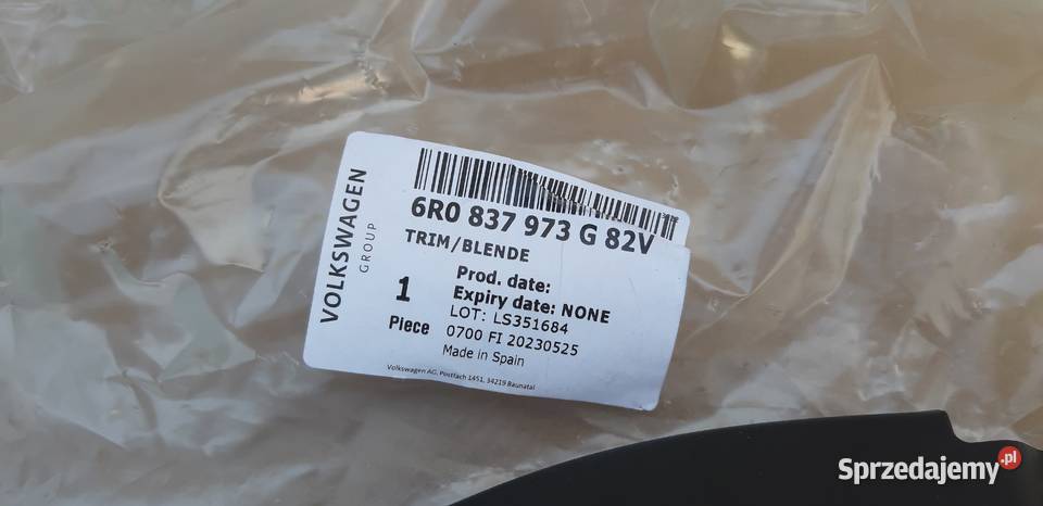 VW POLO 6R OSŁONA ZAŚLEPKA DRZWI LUSTERKA LEWA Bieleń