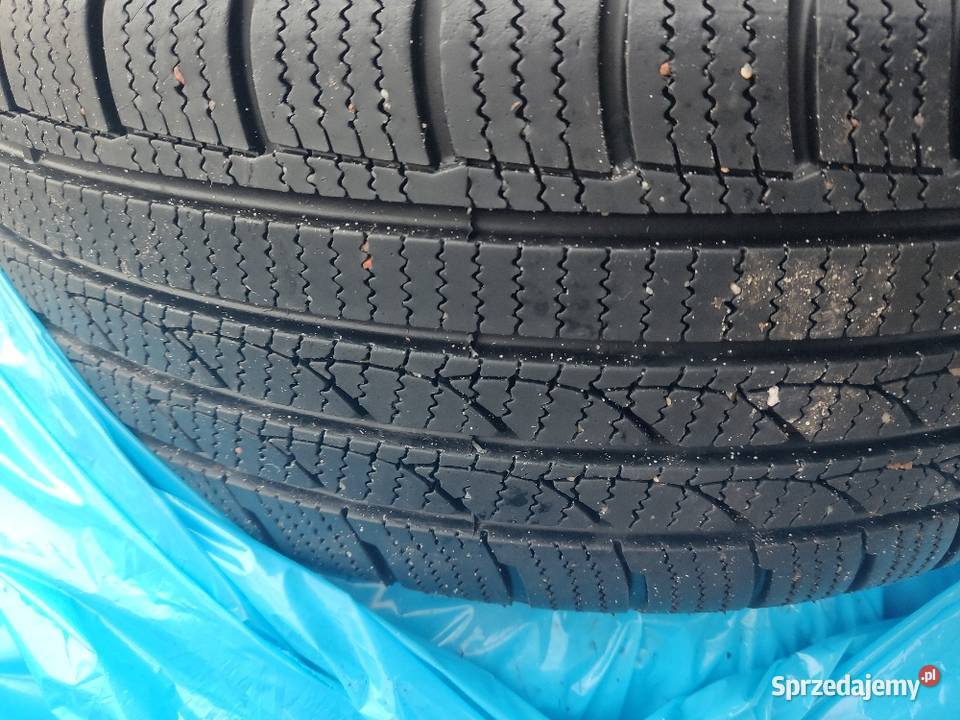 Opony zimowe Rotalla IcePlus S210 19545 R16 sprzedam