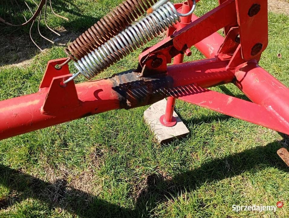 Sprzedam zgrabiarkę 5 zawieszaną nieuszkodzony Rozkoszówka sprzedam