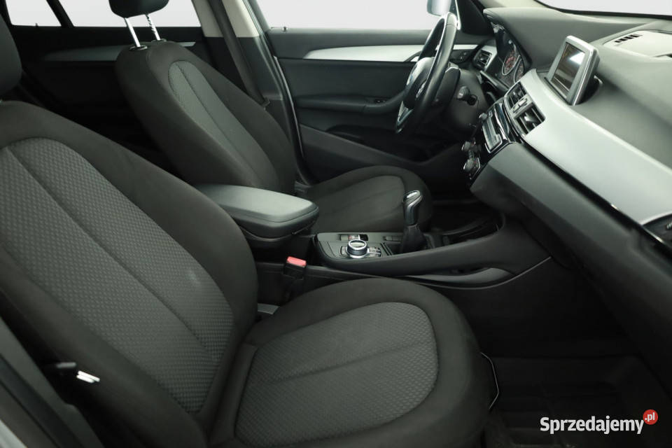 BMW X1 sDrive18d relingi dachowe Łódź