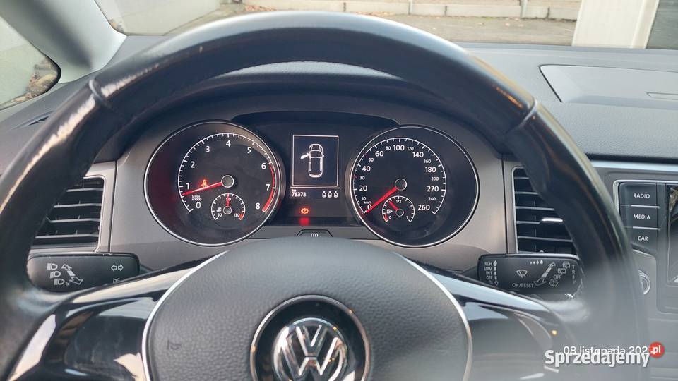 GOLF SPORTSVAN BEZWYPADKOWY SALON POLSKA Dębica