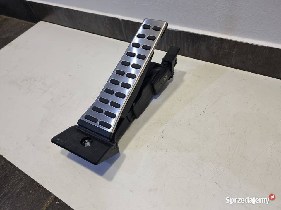 PEDAŁ GAZU HYUNDAI TUCSON III 1520 NLINE osobowe Pedały Części samochodowe Skierniewice