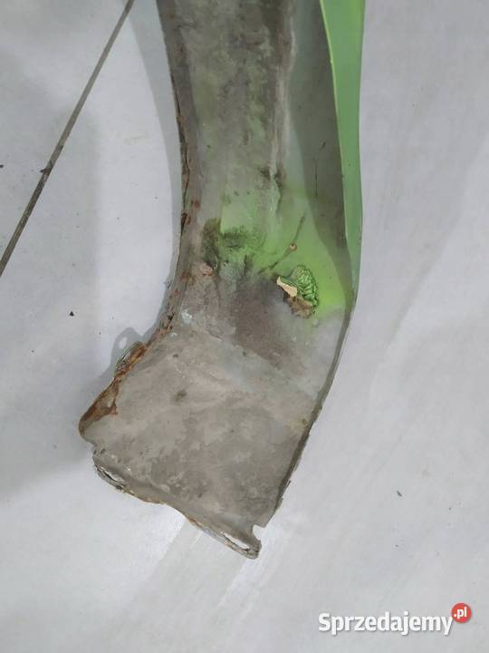 BŁOTNIK PRAWY PRZÓD 3D Z30P Opel Corsa IV