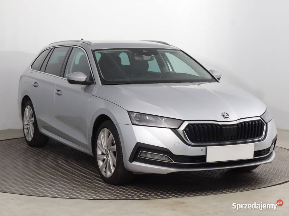 Skoda Octavia 15 TSI światła LED Bielany Wrocławskie