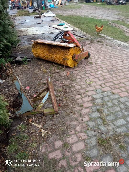 Ciągnik kubota 25 przedni napęd szczotka nieuszkodzony Ostrówek