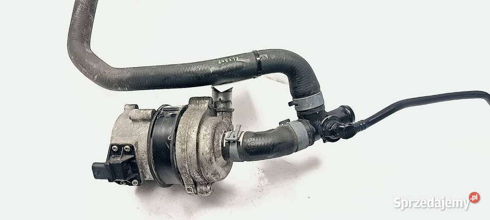 POMPA WODY AUDI A4 B9 4M0965567A Lipno sprzedam