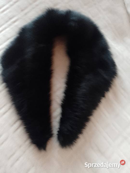 Ekskluzywny czarny futrzany kołnierz z Londynu Kraków sprzedam