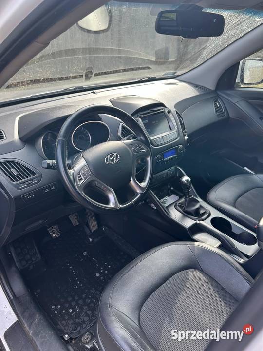 Hyundai ix35 17 117 MOVE NAVI LED 142 przebiegu łódzkie Kobiele Wielkie sprzedam