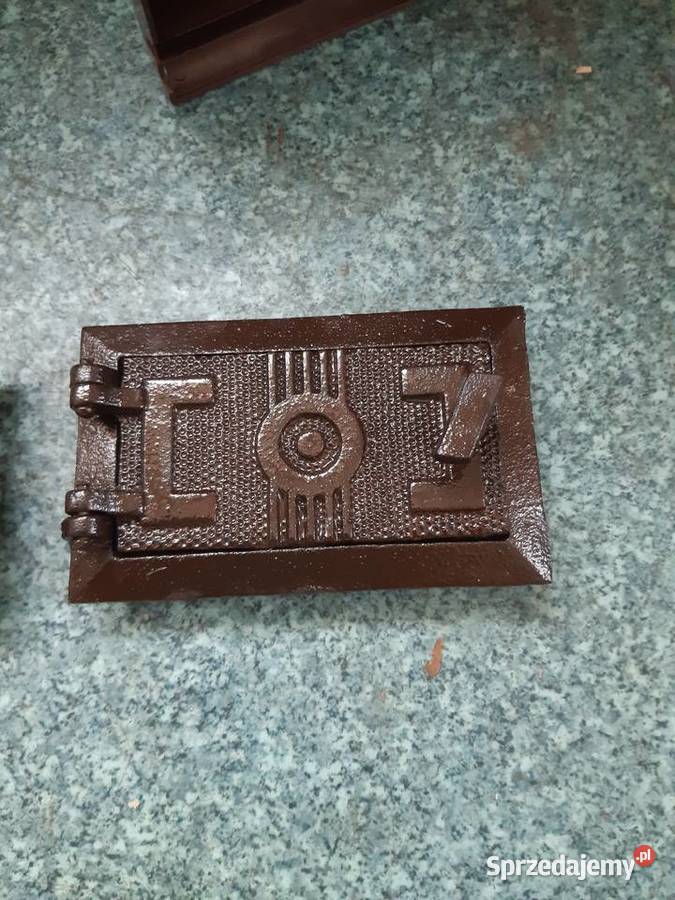 Drzwiczki wyciorowe 6x3 żeliwne lubelskie Łęczna