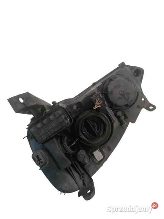 LAMPA PRAWA PRZEDNIA PRZÓD OPEL CORSA C