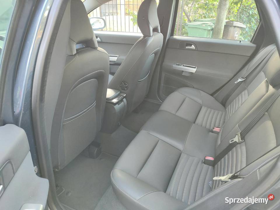 Volvo V50 20D 136 2009 265 manual zadbane 265000km Kalisz