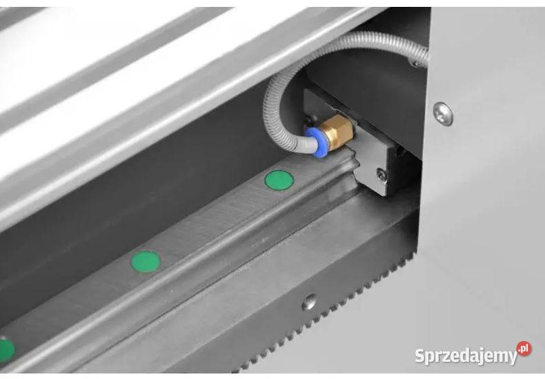 Frezarka CNC CORMAK C6090 PREMIUM 600x900 ODCIĄG Siedlce