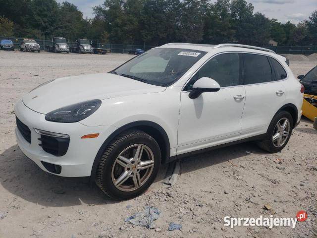 PORSCHE CAYENNE produkcji 2016 z USA automatyczna Warszawa sprzedam