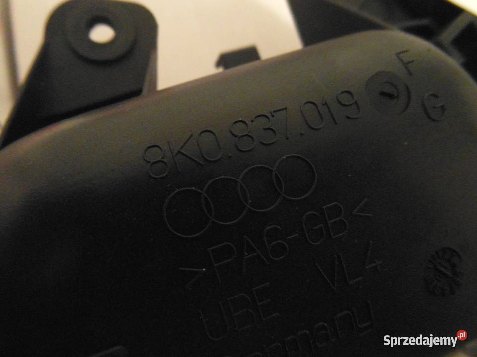 KLAMKA PRZÓD LEWA AUDI A4 a5 8k0837019g osobowe sprzedam