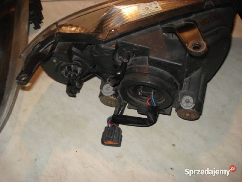 mazda 2 lampa przednia lewa Myszków