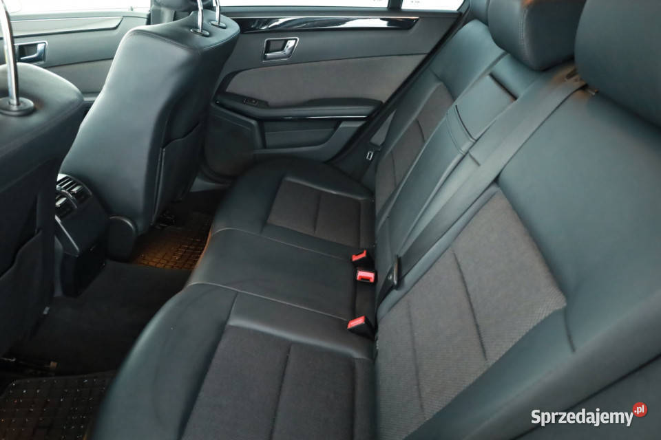 Mercedes E E 200 Kompressor 135KM Piaseczno
