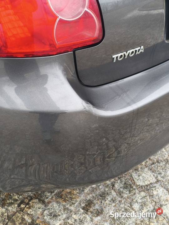 Toyota Auris 16 Benzyna 5d Klima Nowe opony Hak Strzegom