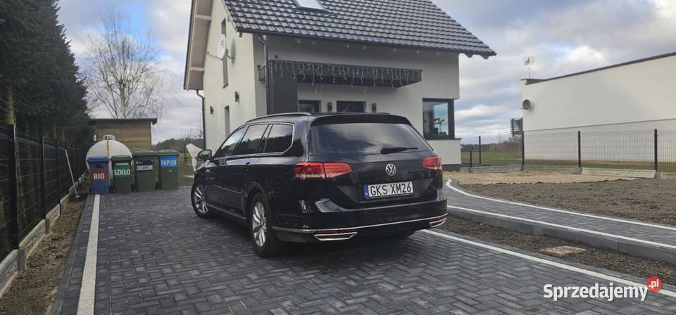 VOLSKWAGEN PASSAT B8 Bączek