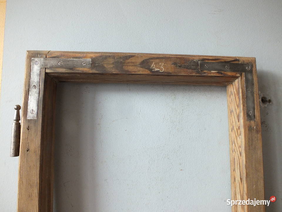 Stare okna drewnianeokoło 1910 piękne