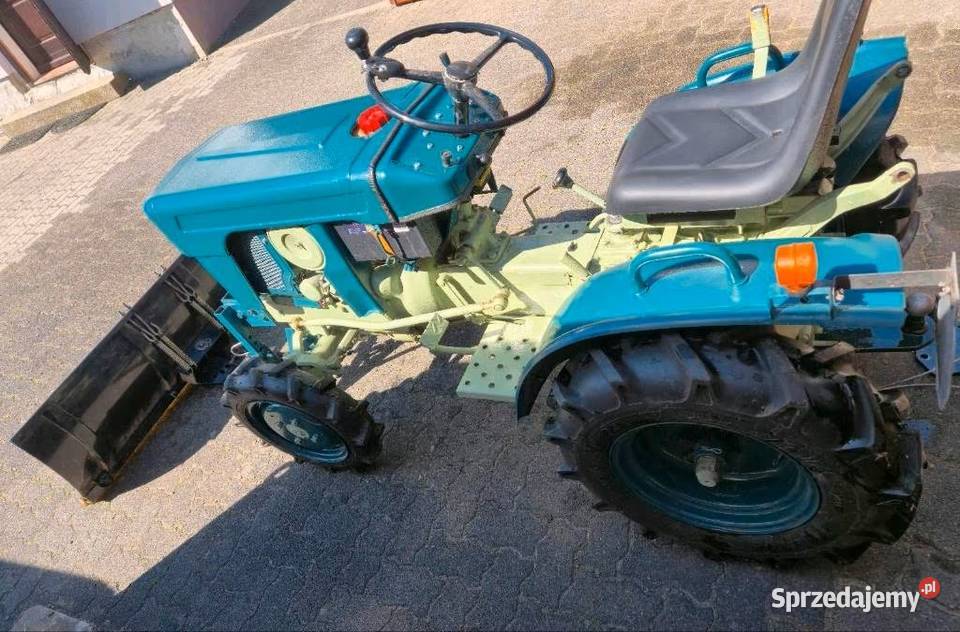 Yanmar YM 1100D z Pługiem MiniTraktor ym1100 D Yanmar Odrzywołek