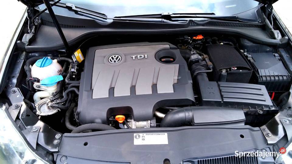 Volkswagen Golf 1.6 TDI Diesel , kolor Czarna Perła