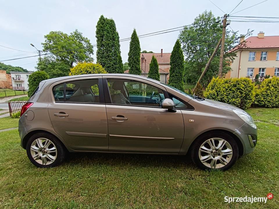 Opel Corsa 14 90 bęzyna bez turbo 90KM sprzedam