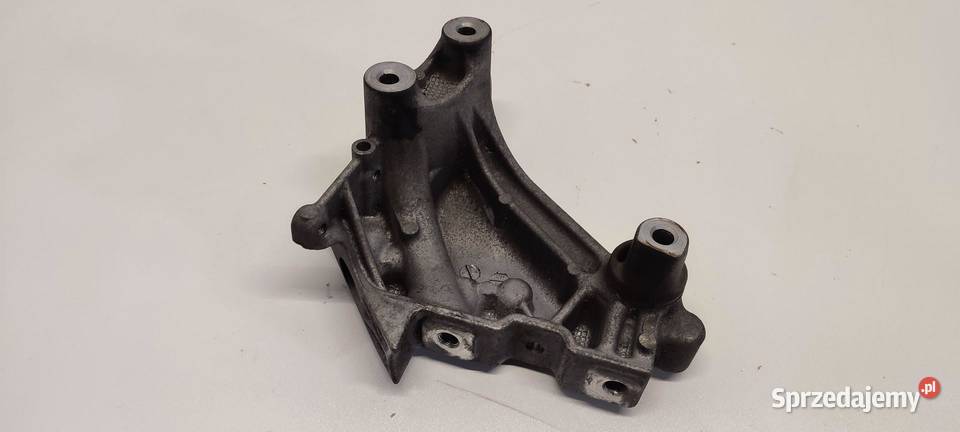 VW TIGUAN II ŁAPA SILNIKA 05L199207 Zawieszenie silnika