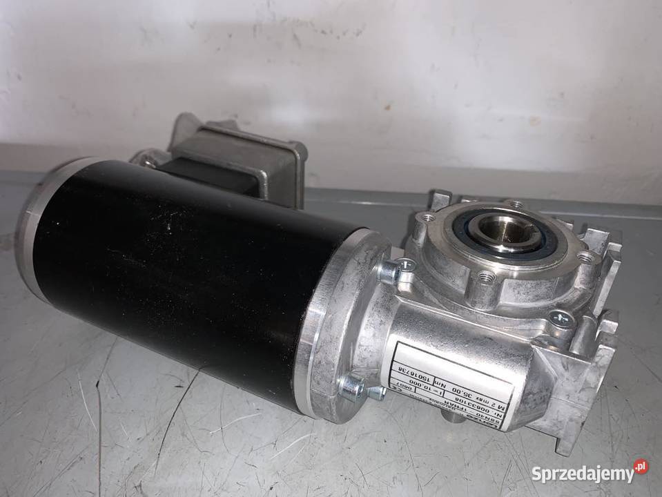 Lenze SSN401GHAR056C22 024kW 149086A Servomotor Warszawa