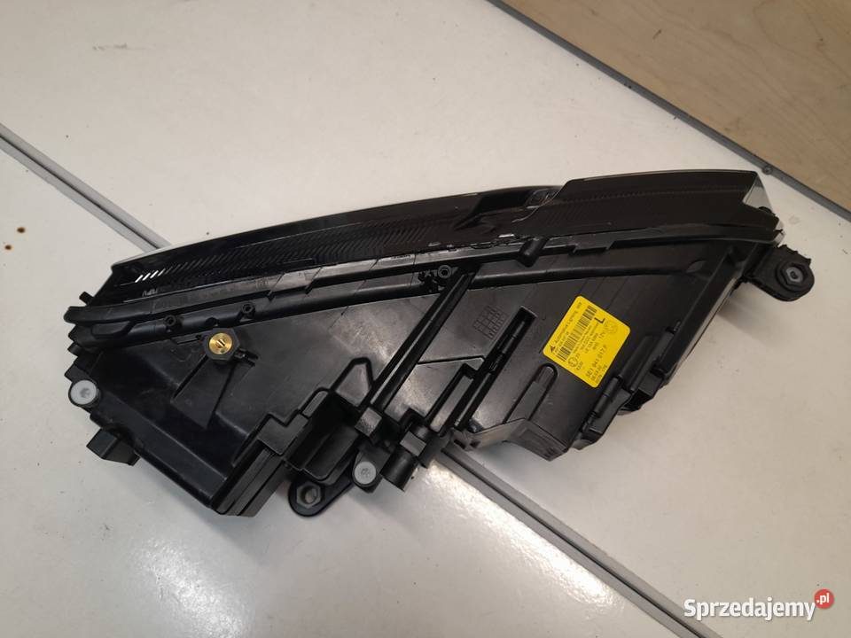 LAMPA LEWY PRZÓD SKODA OCTAVIA III LIFT osobowe Lampy przednie sprzedam