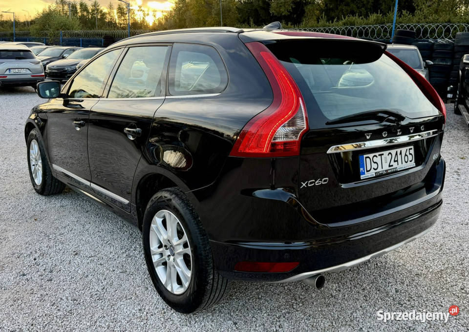 Volvo XC 60 FLSummumSerwis ASOGwarancja I światła do jazdy dziennej dolnośląskie Kamienna Góra sprzedam