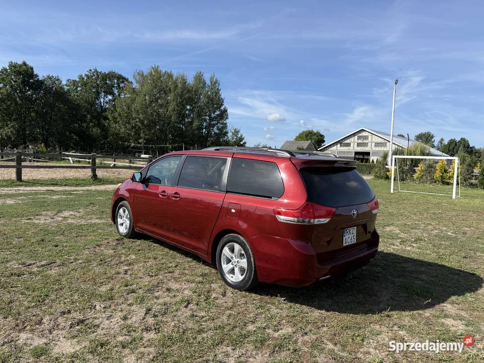 Okazja Toyota Sienna 3500 3 Gaz Wersja Eco Full Dzikowiec