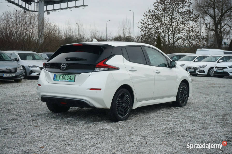 Nissan Leaf 62 KWh NConnecta 217 Salon Polska