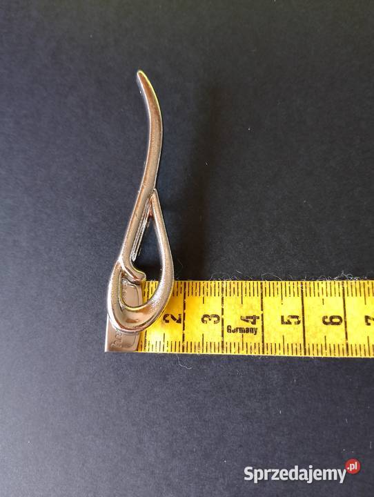 BROSZKA w kolorze srebrnym długa biżuteria boho Złotniki